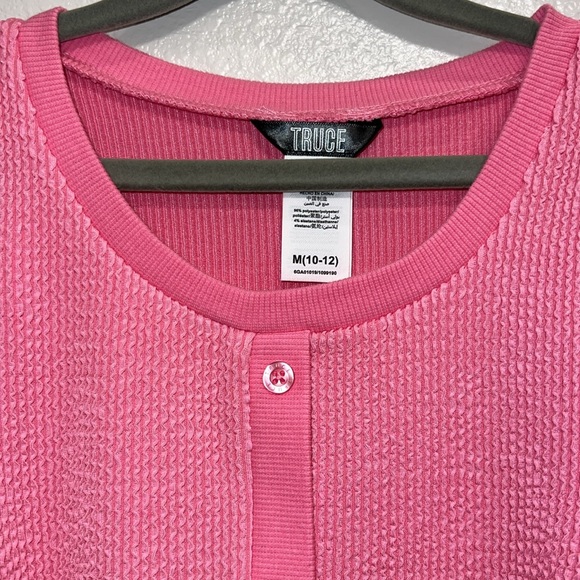 Truce Girls Y2K Button Front Top - Picture 5 of 6